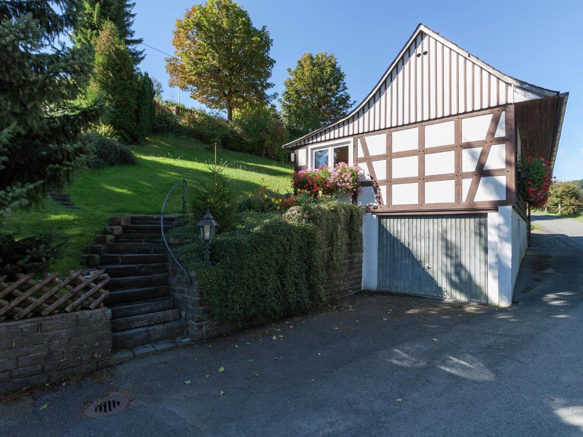 Modern Apartment In Sauerland With Balcony Schmallenberg Exterior foto